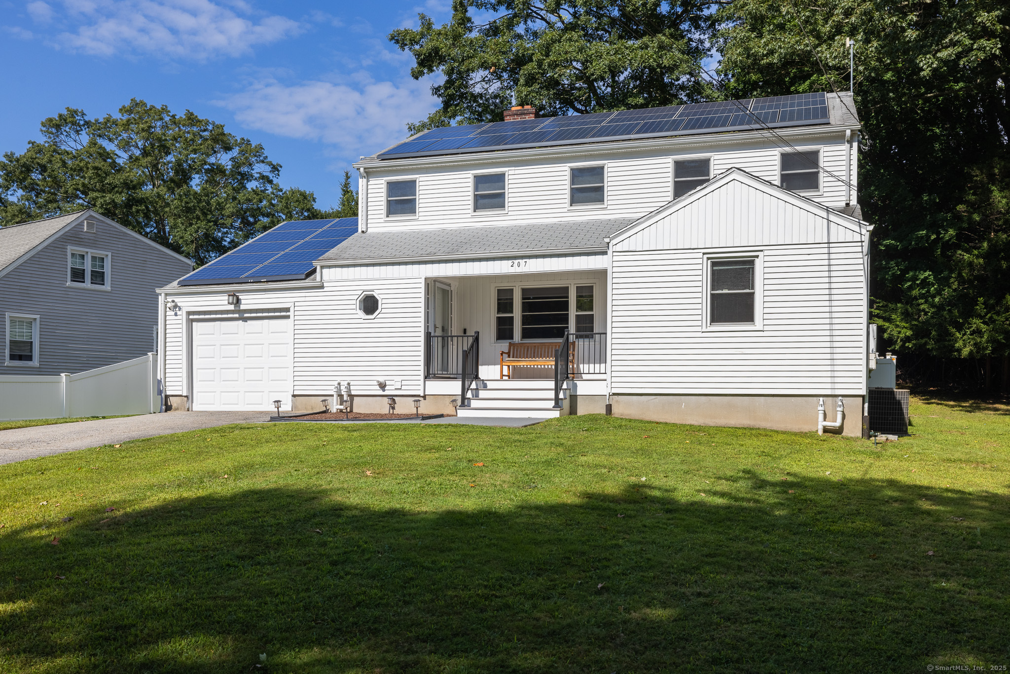 207 Riverview Circle