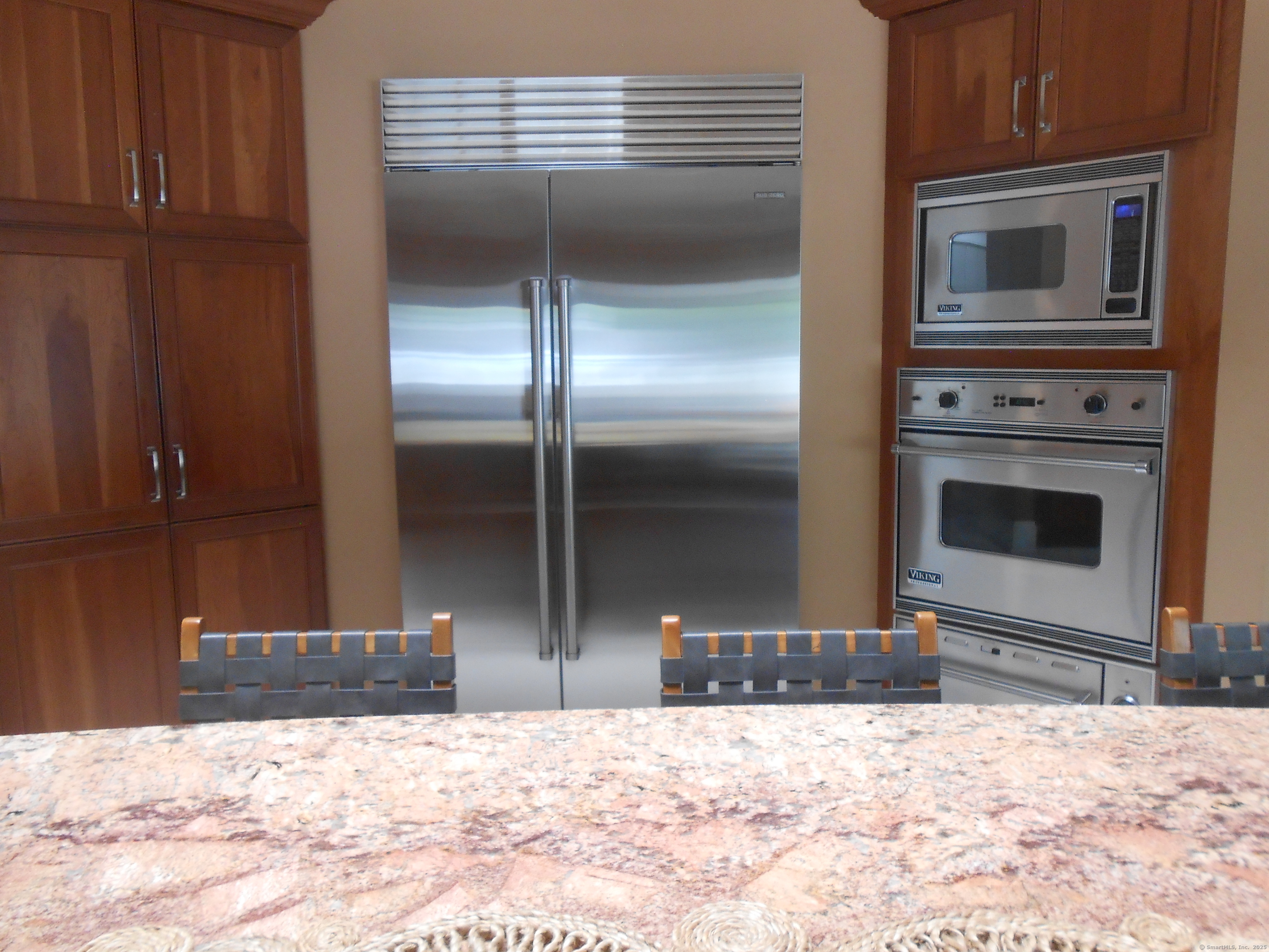 9 Mirage Drive