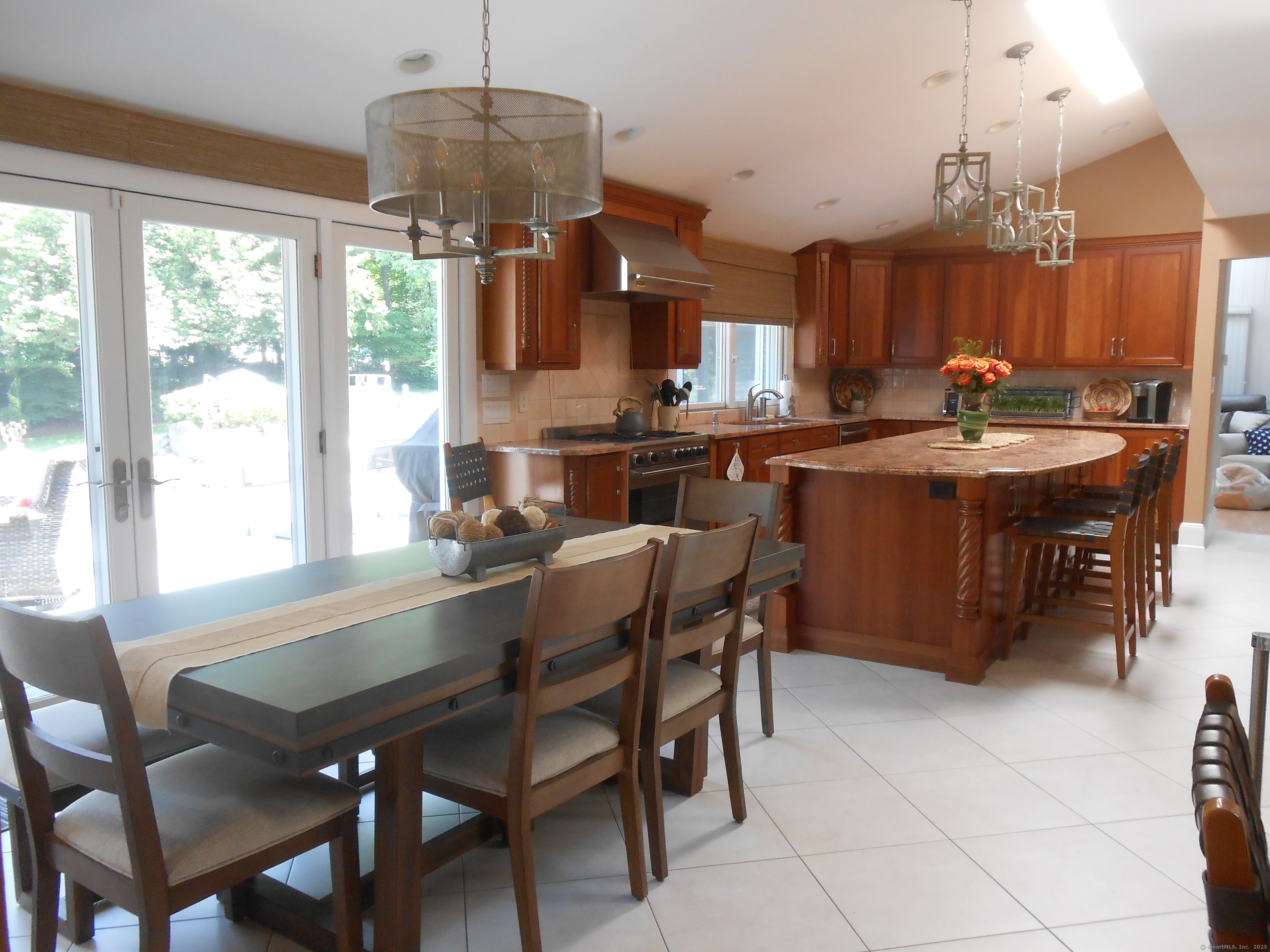 9 Mirage Drive