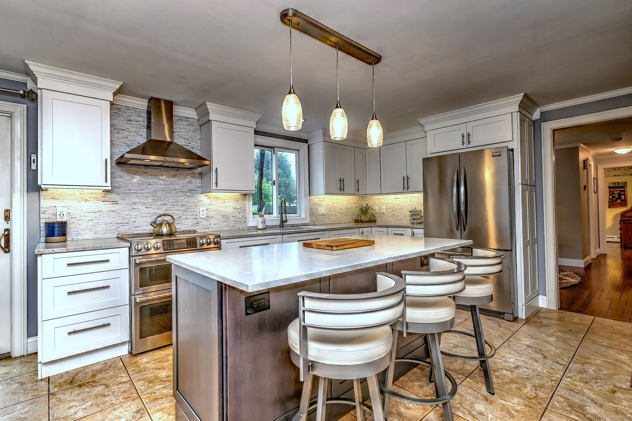 31 Meadowview Drive