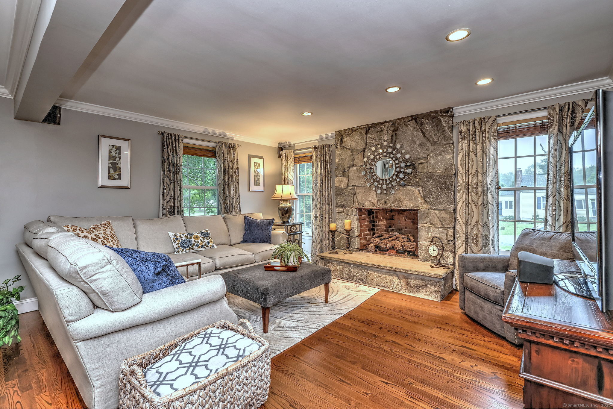 31 Meadowview Drive