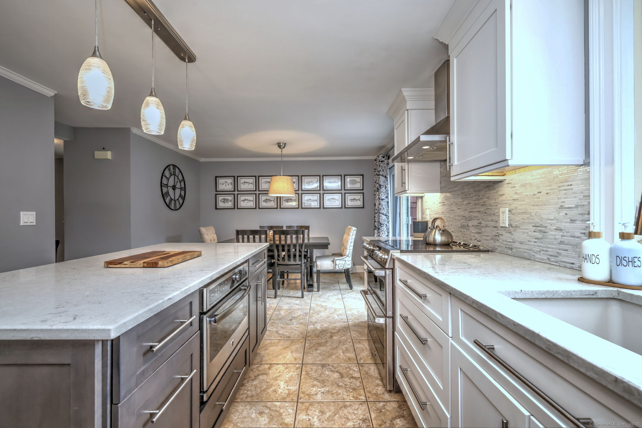 31 Meadowview Drive