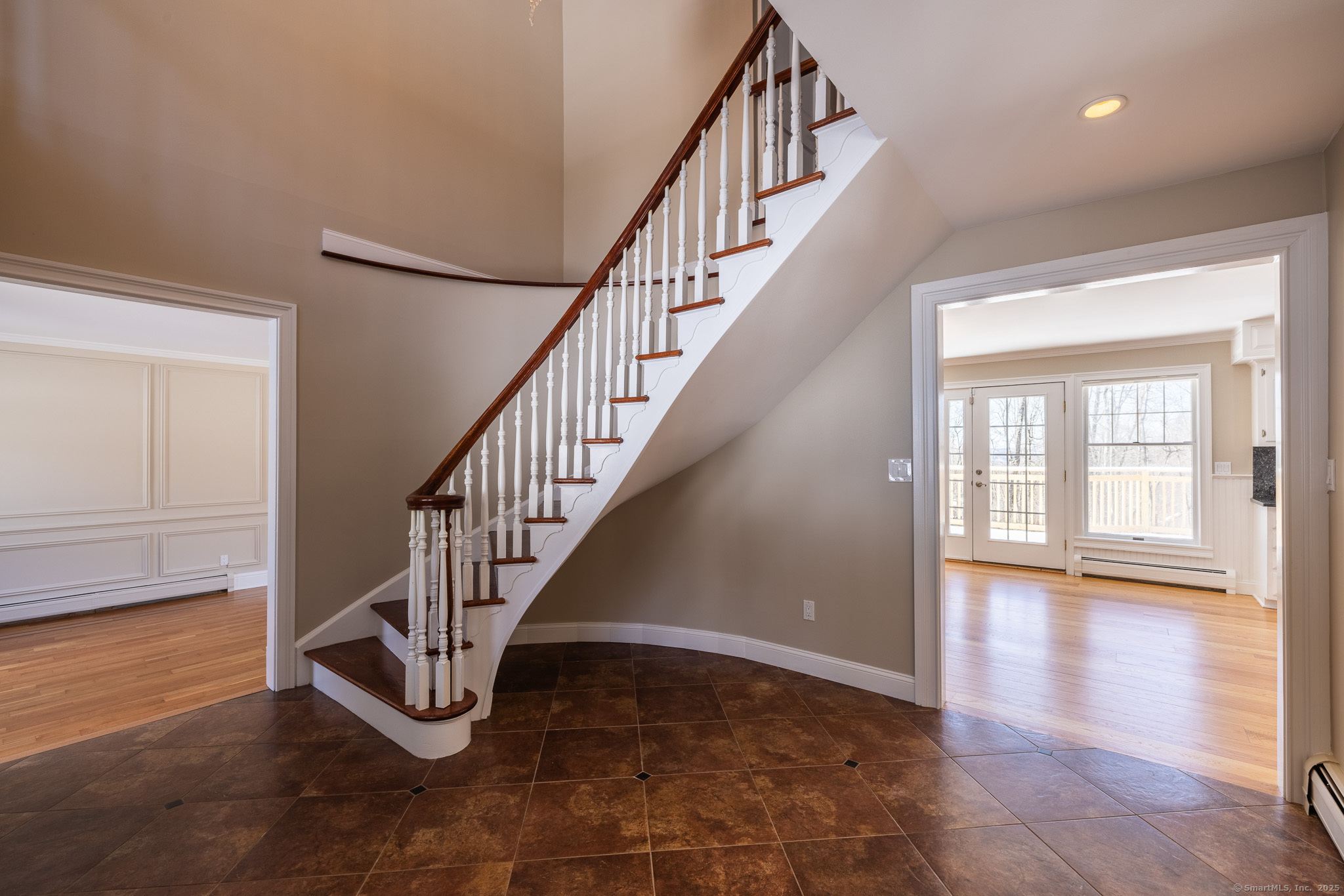 16 Saddle Ridge Road