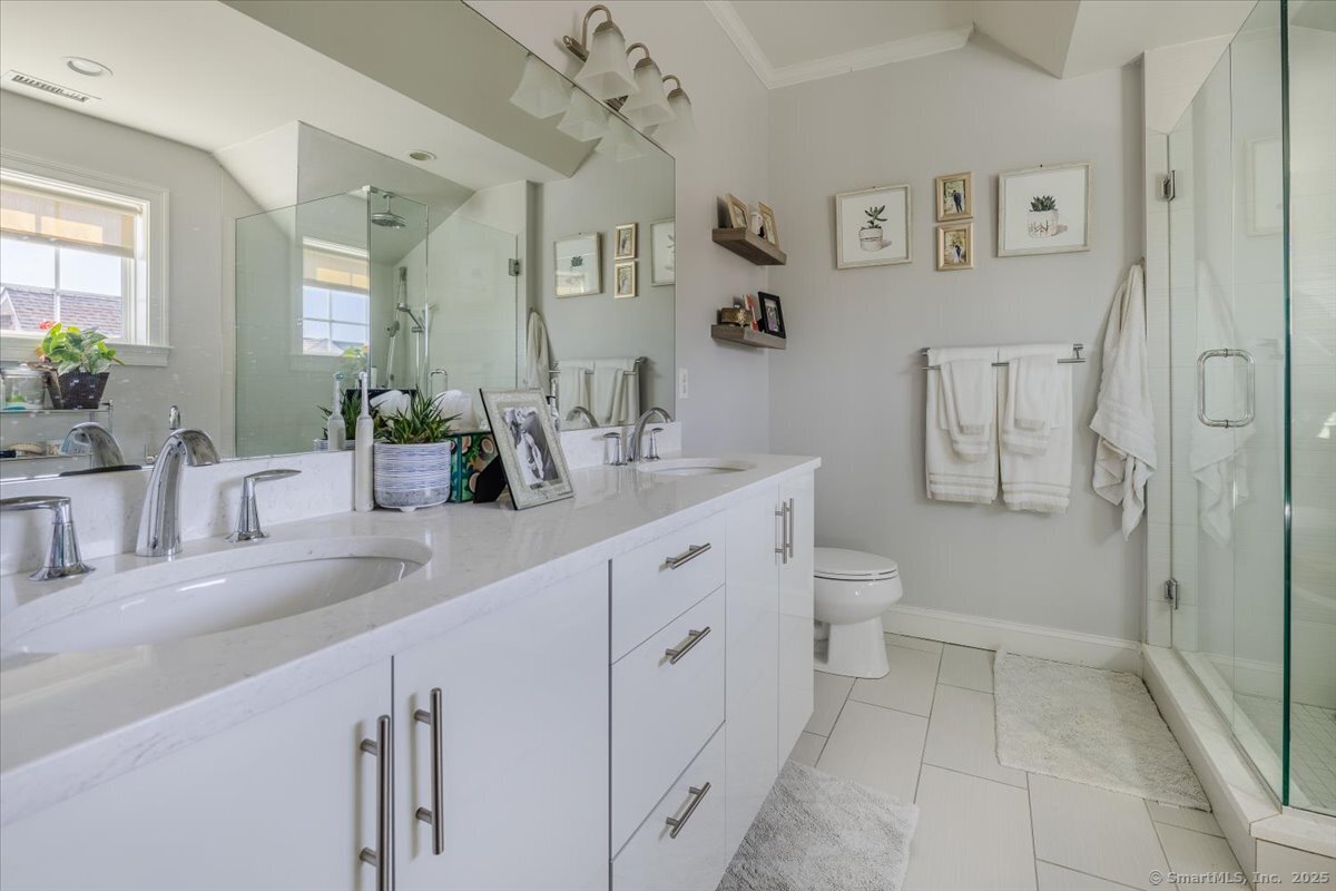 175 West Avenue 6