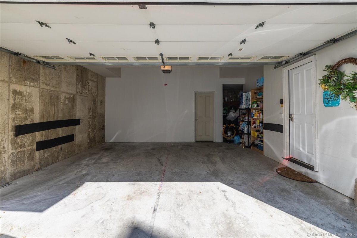 175 West Avenue 6