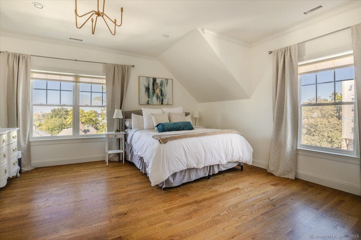 175 West Avenue 6