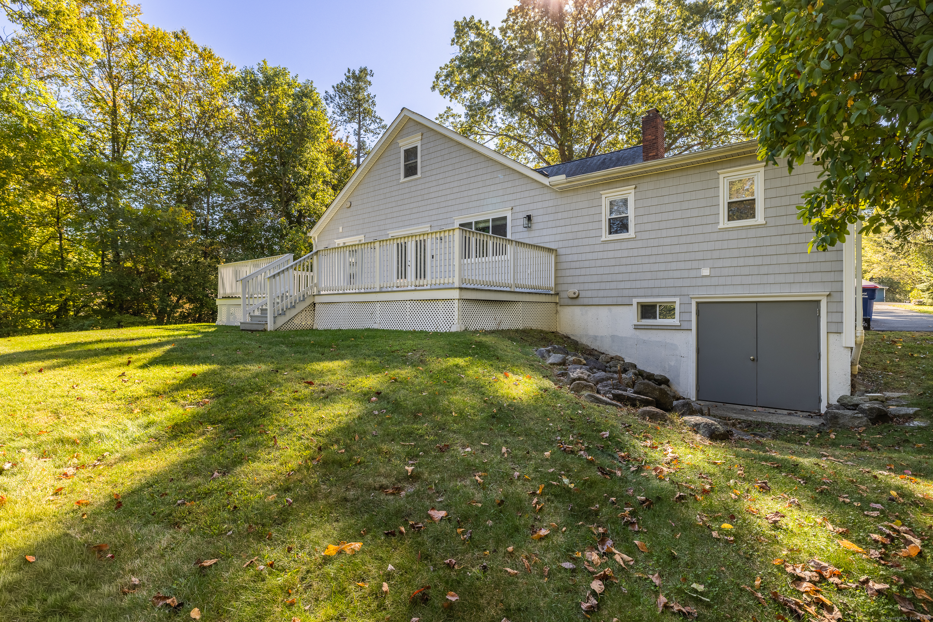 60 Lillian Drive