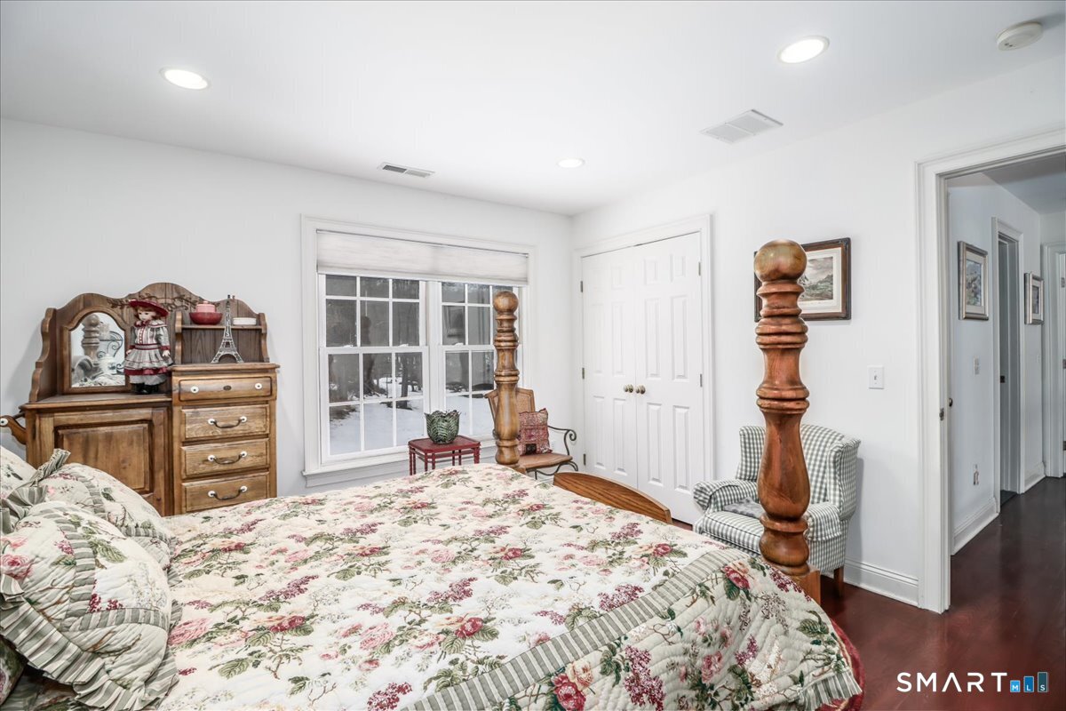 80 Maple Road