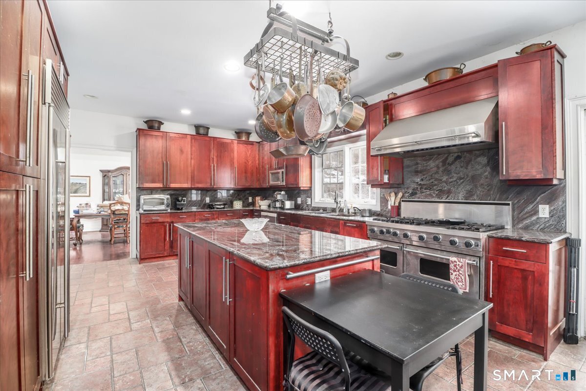 80 Maple Road