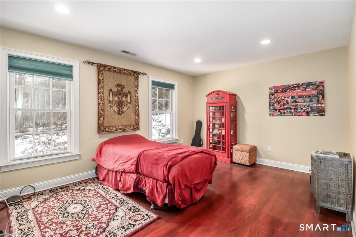 80 Maple Road
