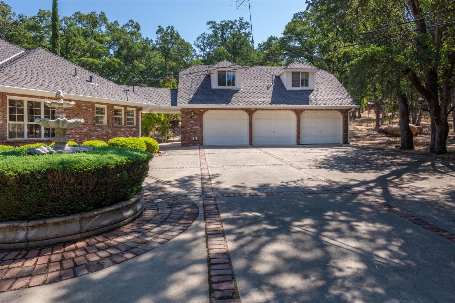 5200 E. China Hill Road