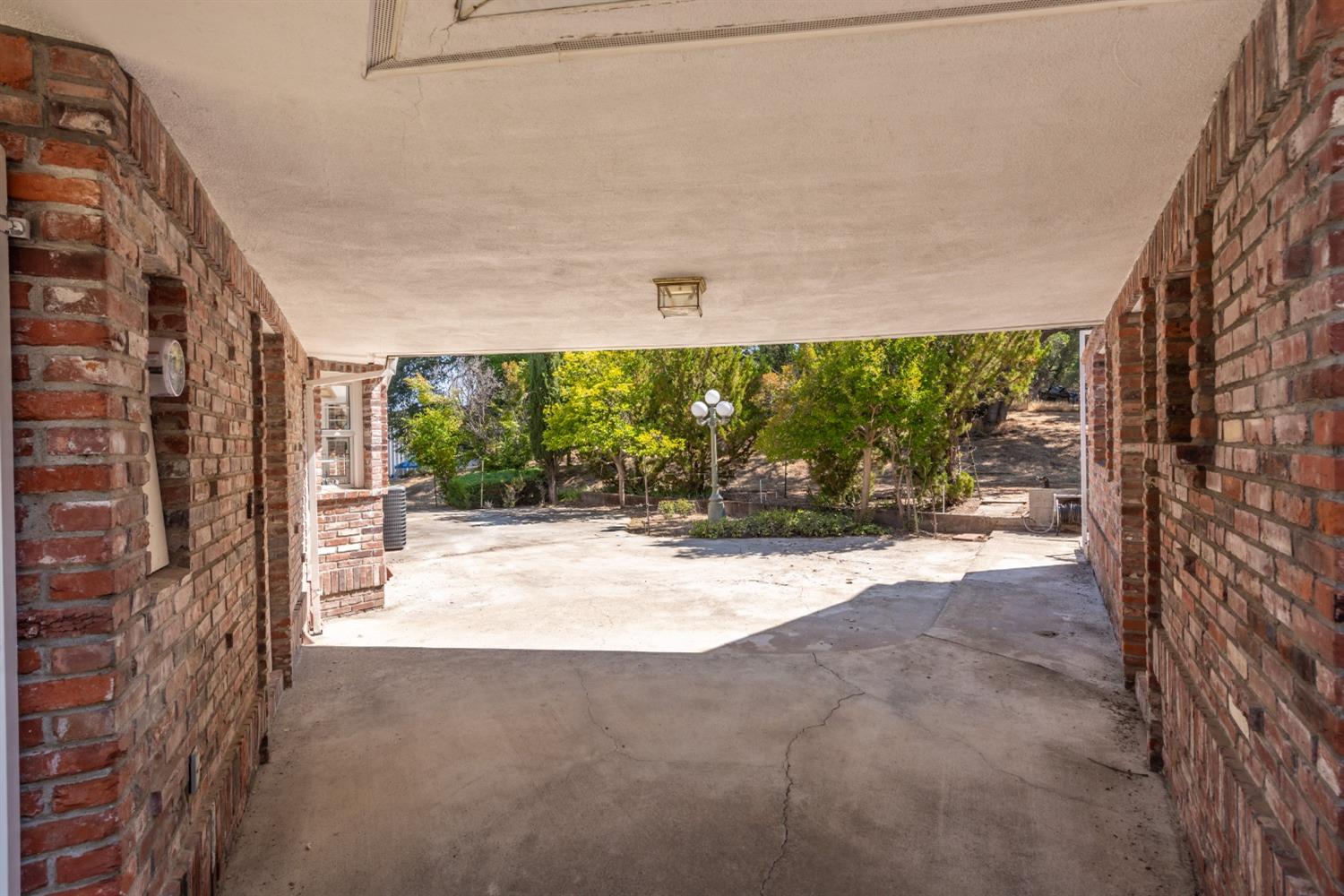 5200 E. China Hill Road