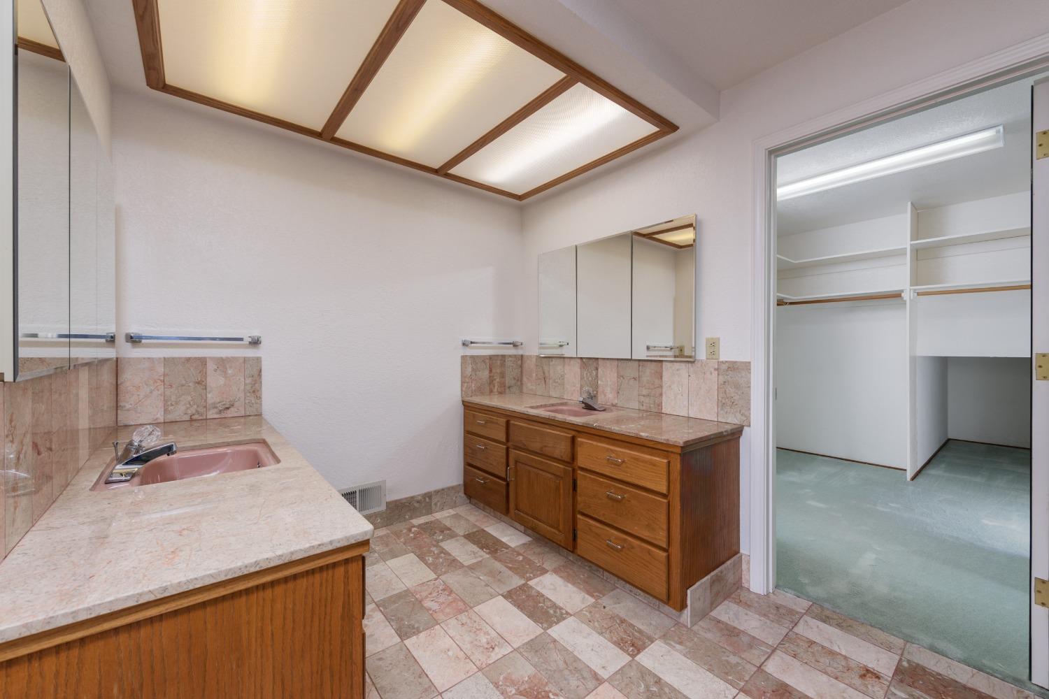 5200 E. China Hill Road