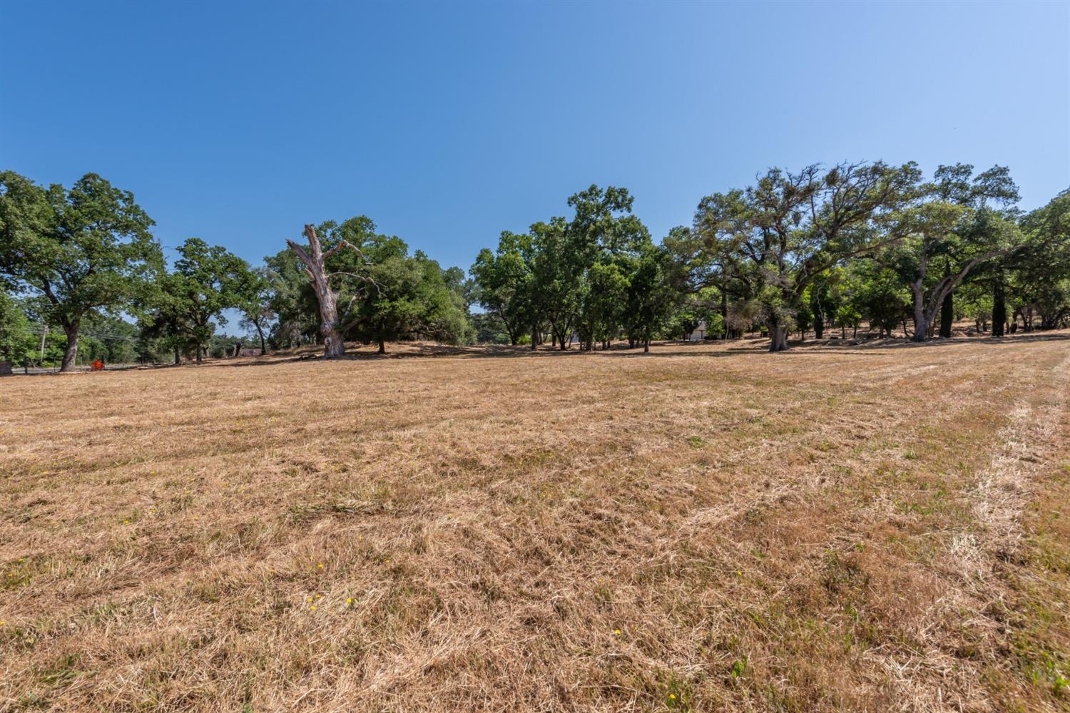 5200 E. China Hill Road