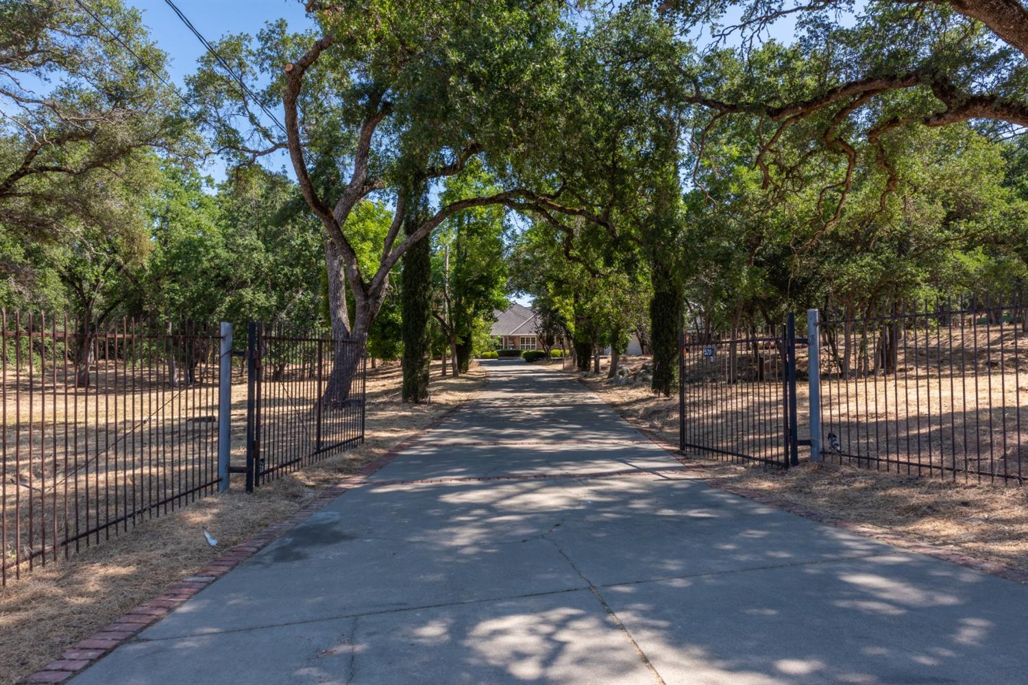 5200 E. China Hill Road