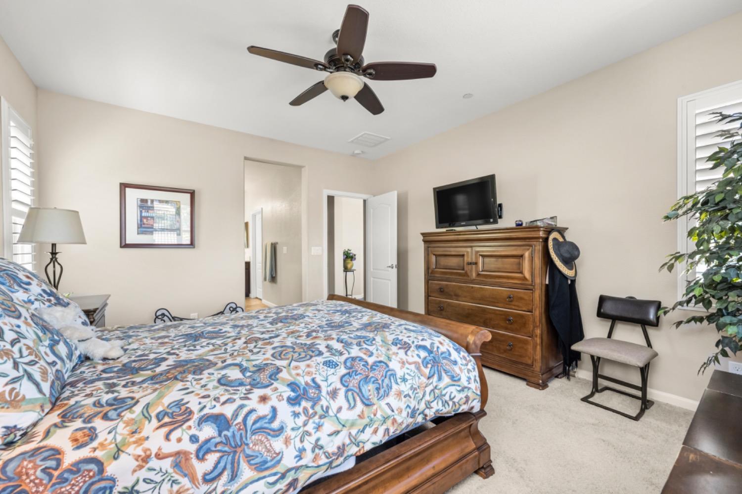 3526 Rosecrest Circle