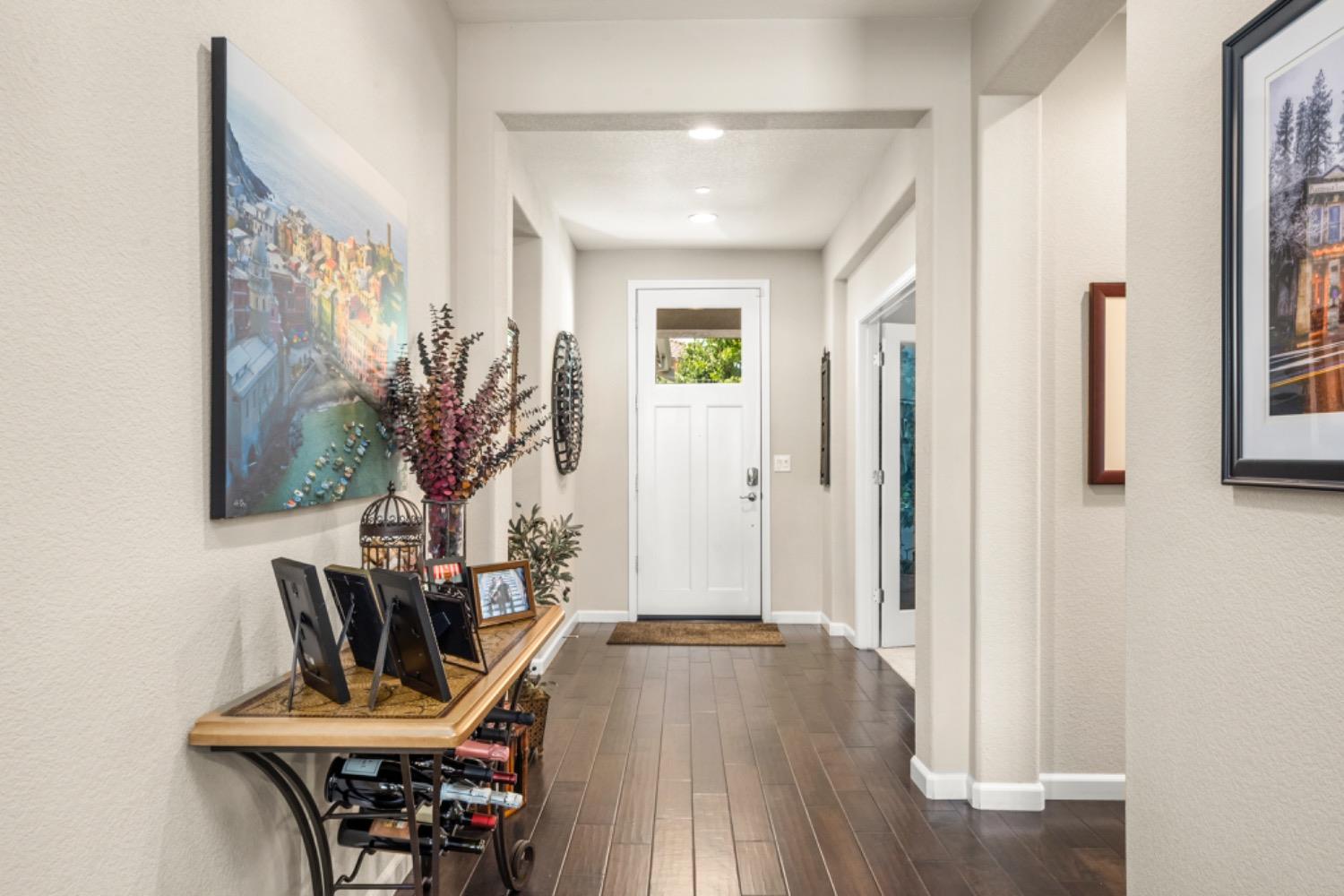 3526 Rosecrest Circle