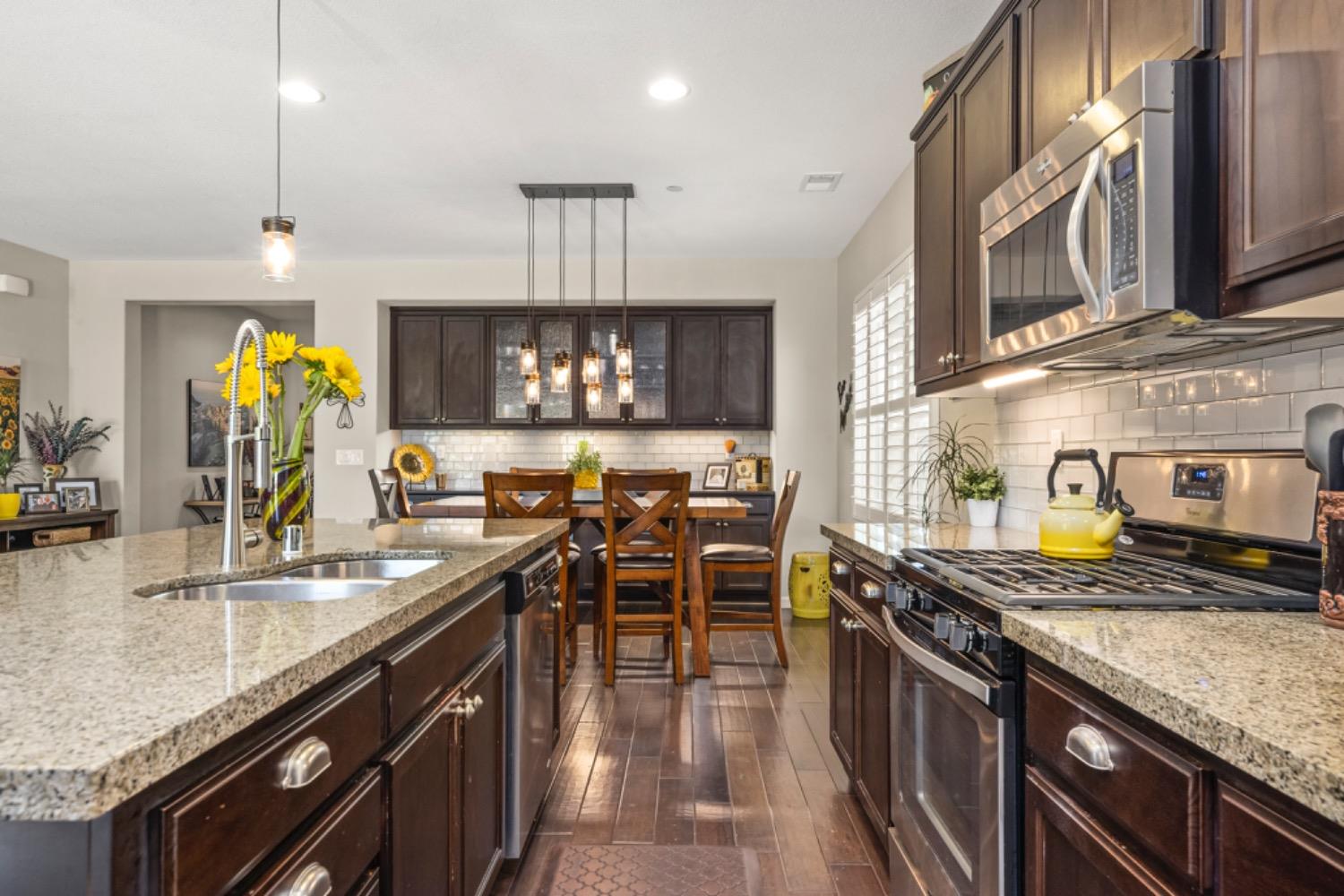 3526 Rosecrest Circle