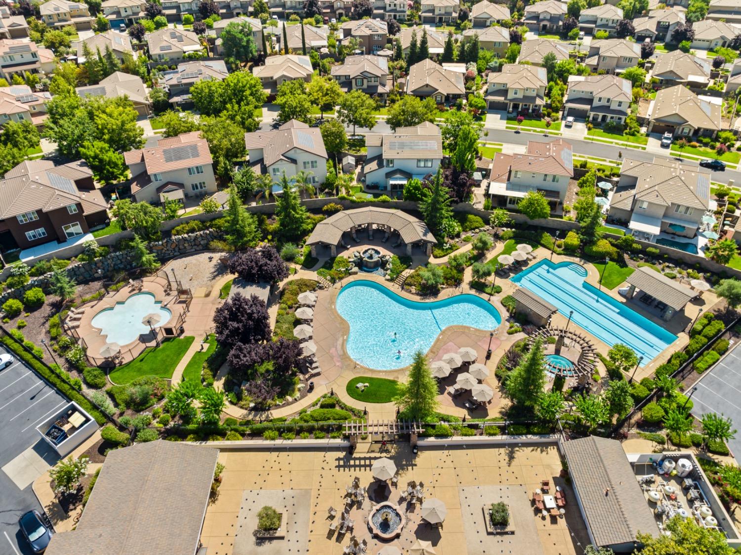 3526 Rosecrest Circle