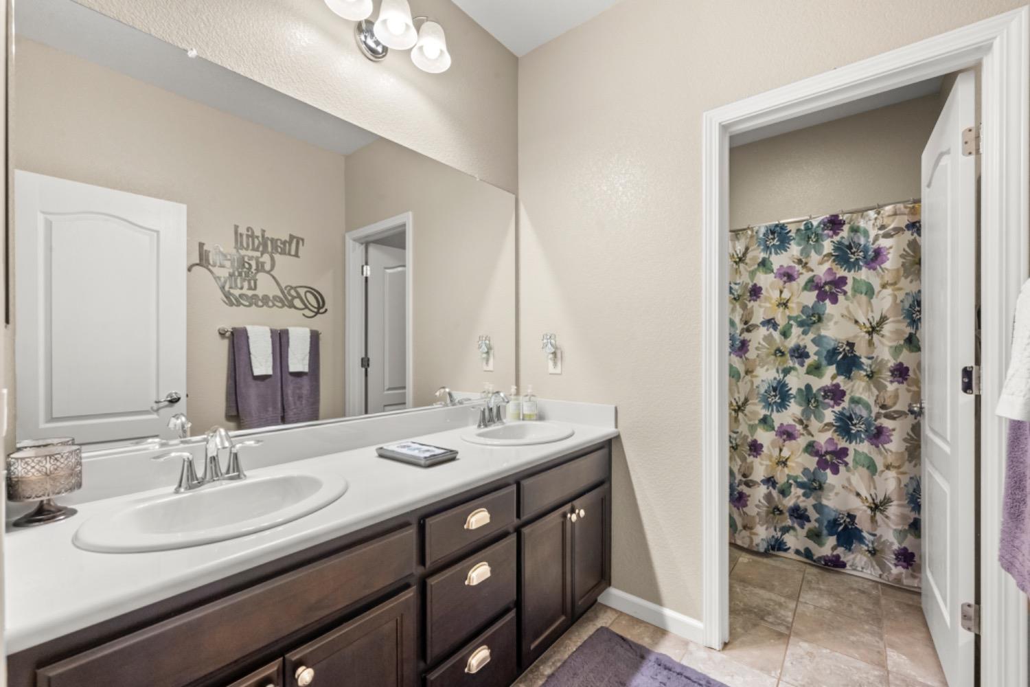 3526 Rosecrest Circle