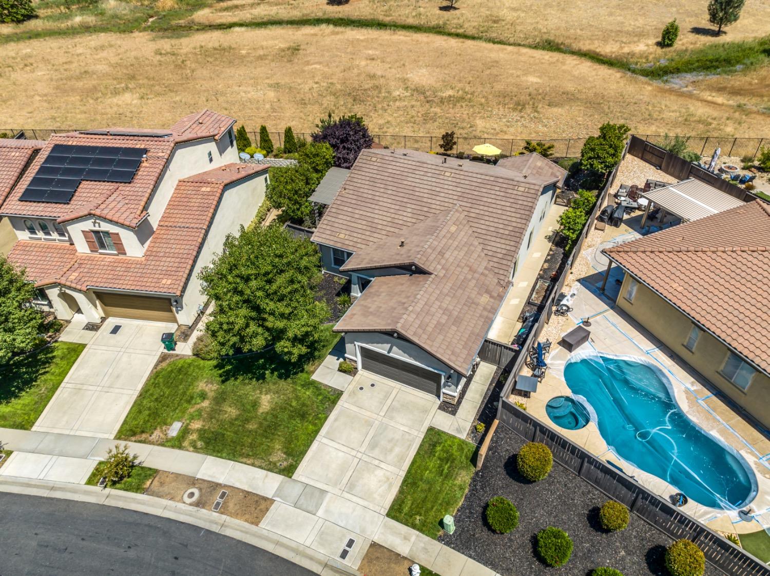 3526 Rosecrest Circle