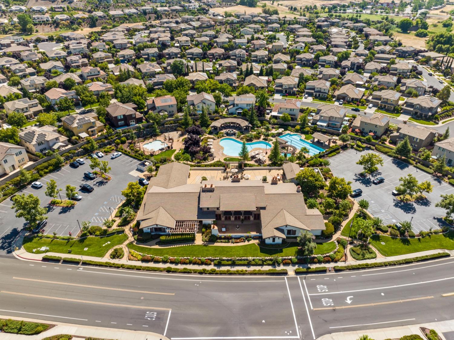 3526 Rosecrest Circle