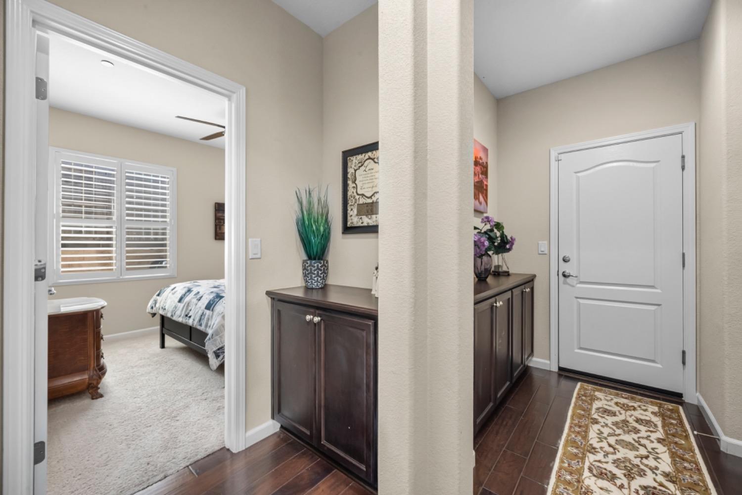 3526 Rosecrest Circle