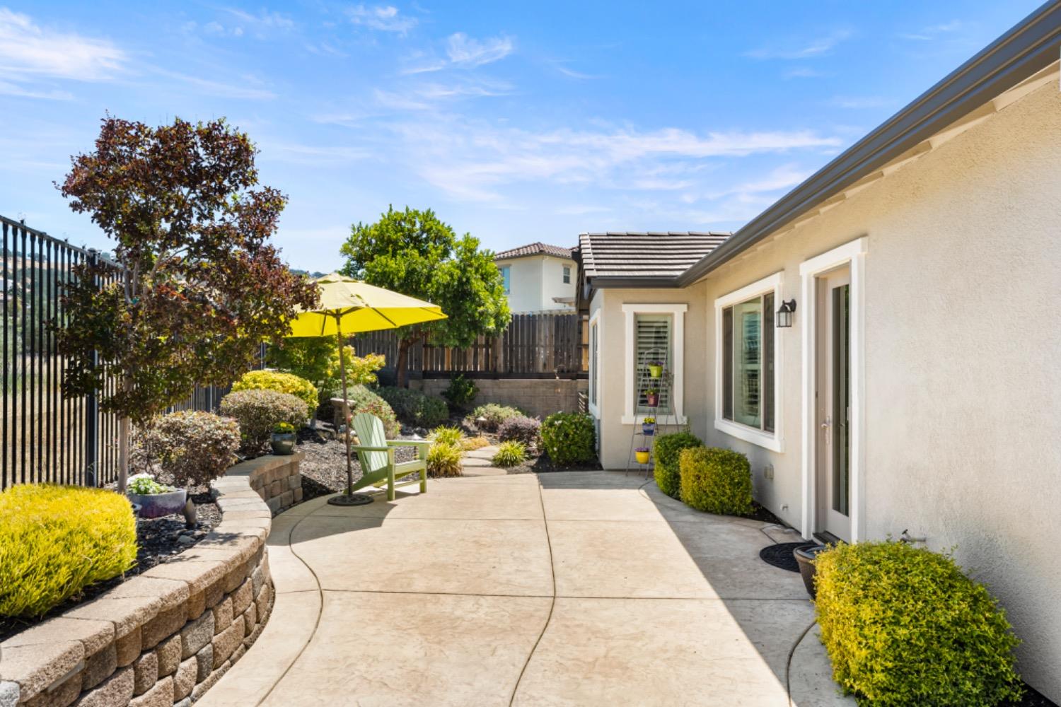 3526 Rosecrest Circle