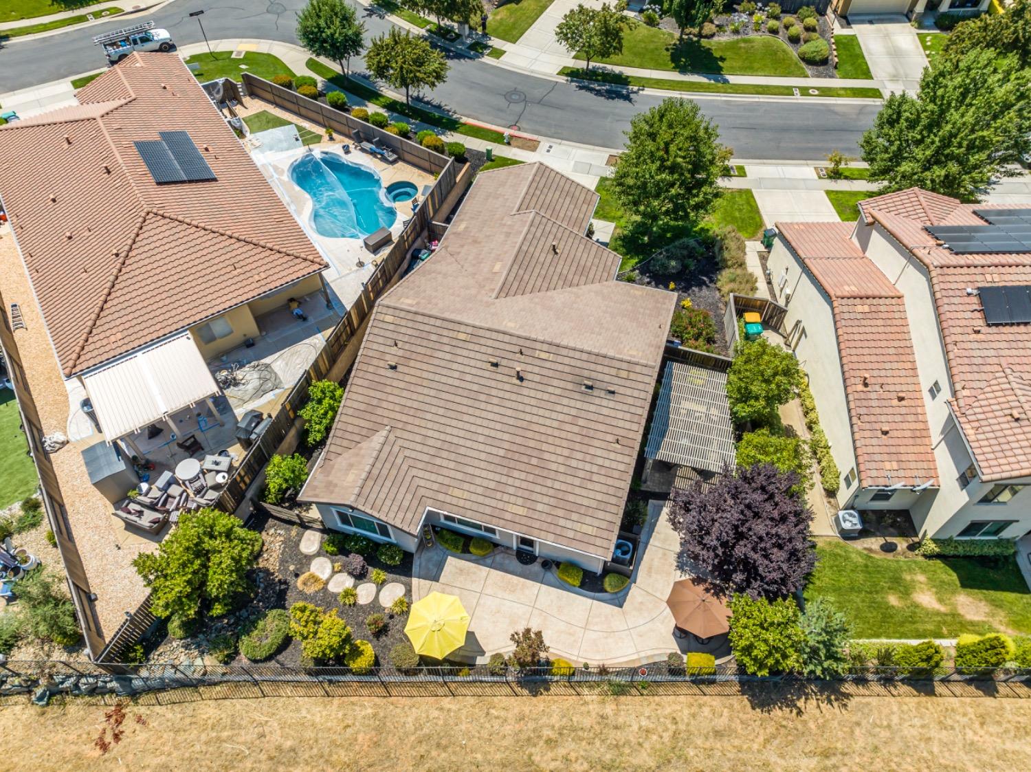 3526 Rosecrest Circle