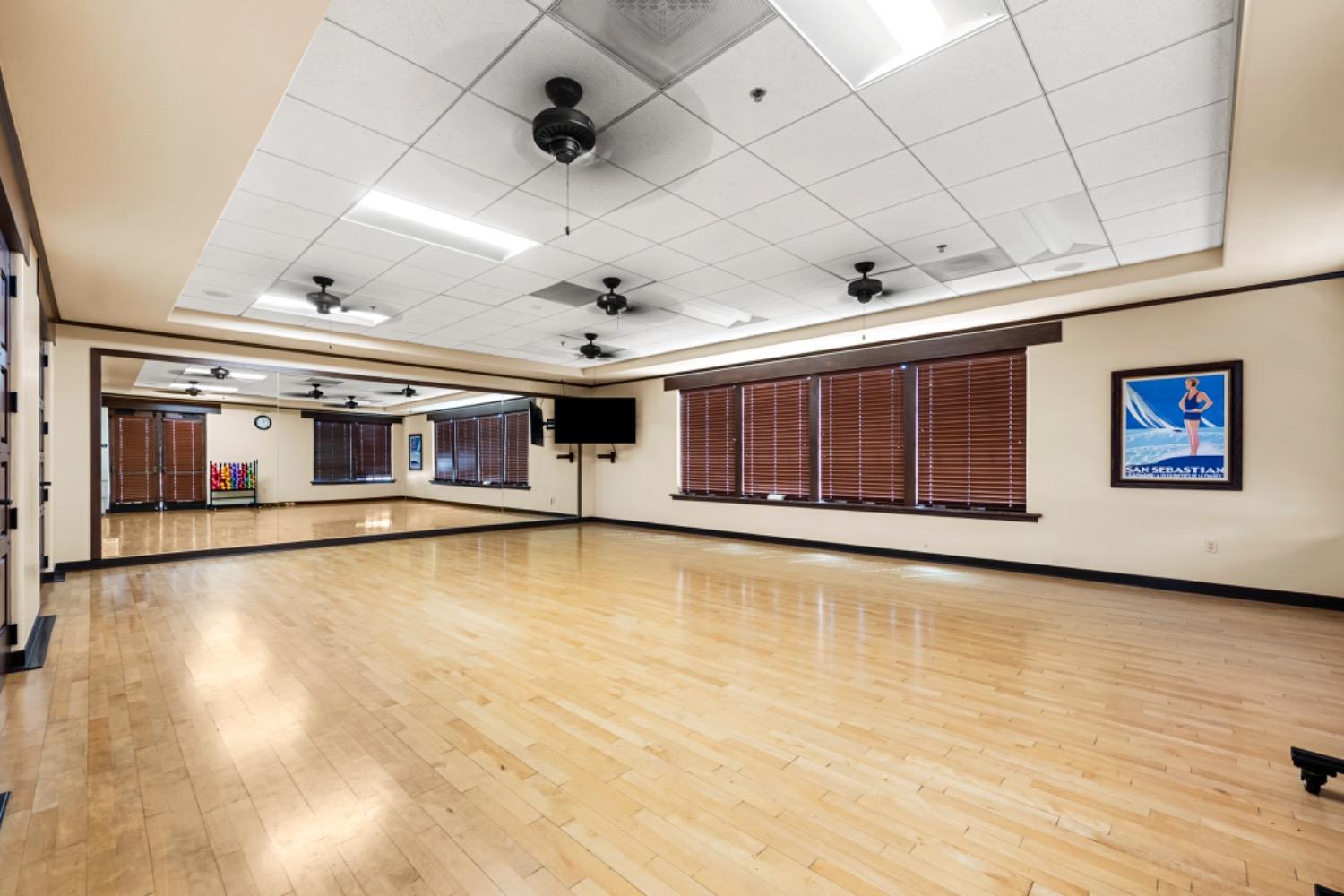 3526 Rosecrest Circle