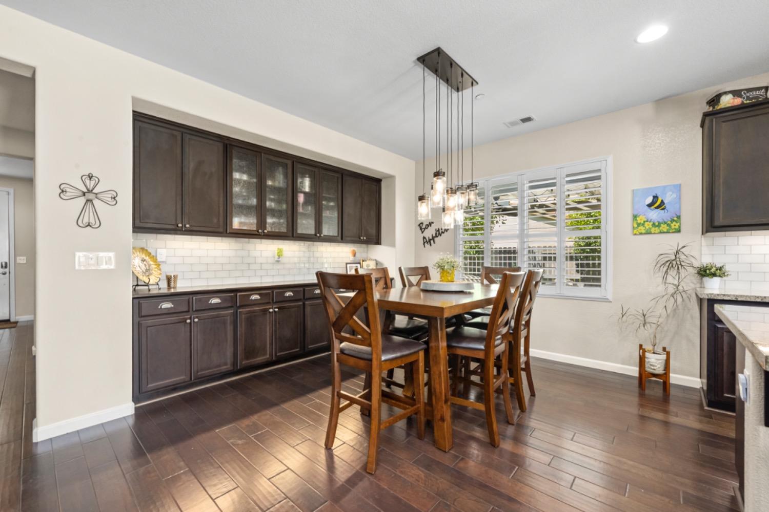 3526 Rosecrest Circle