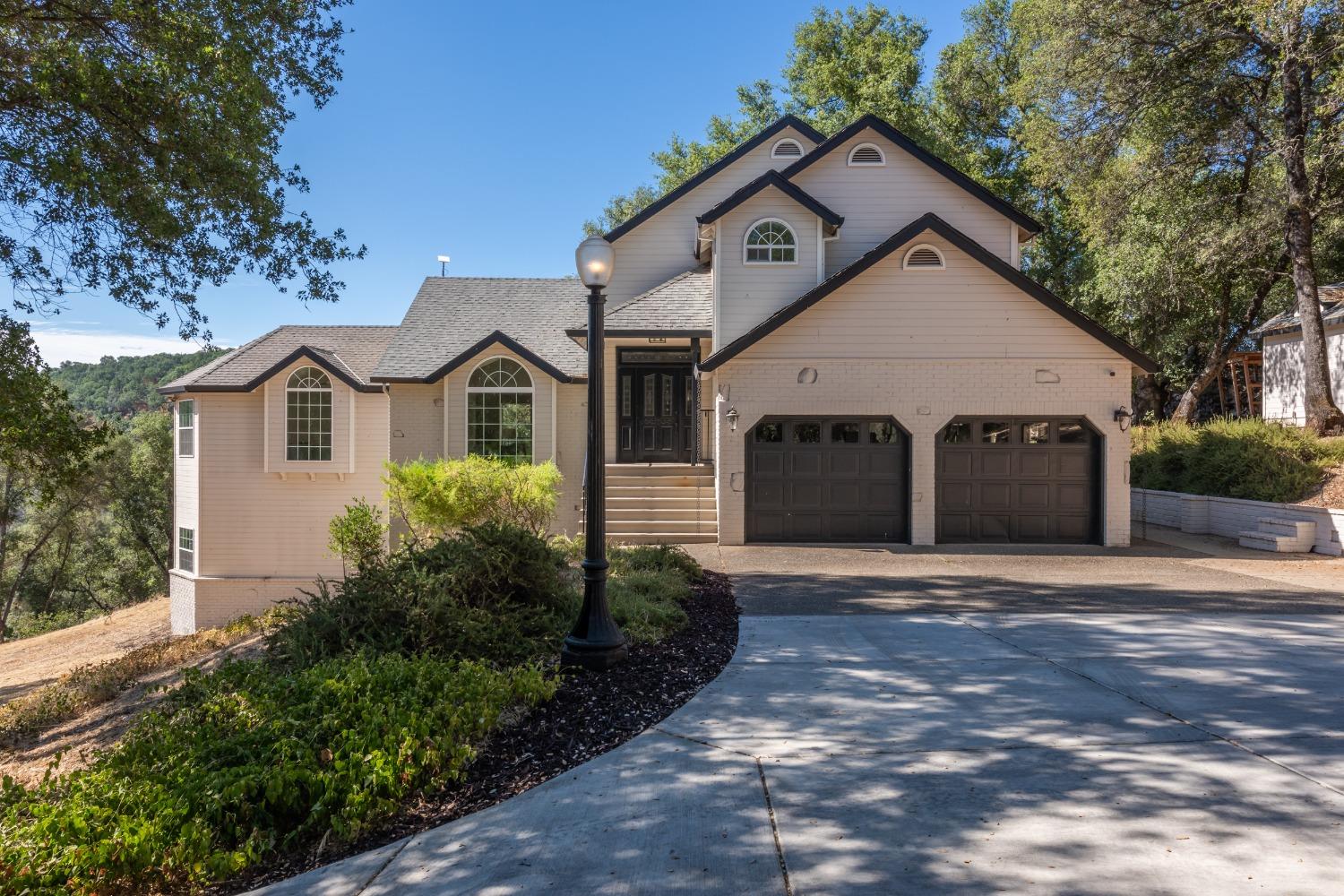 7001 Beaver Pond Road
