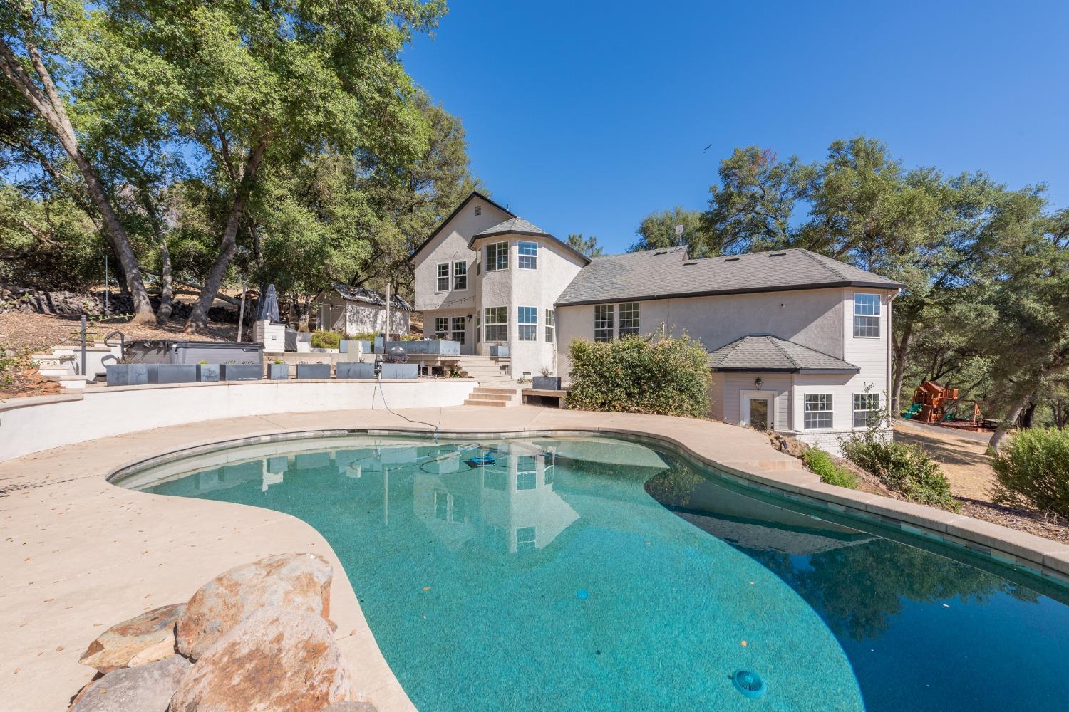 7001 Beaver Pond Road