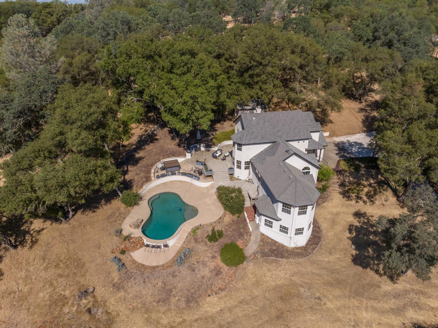 7001 Beaver Pond Road