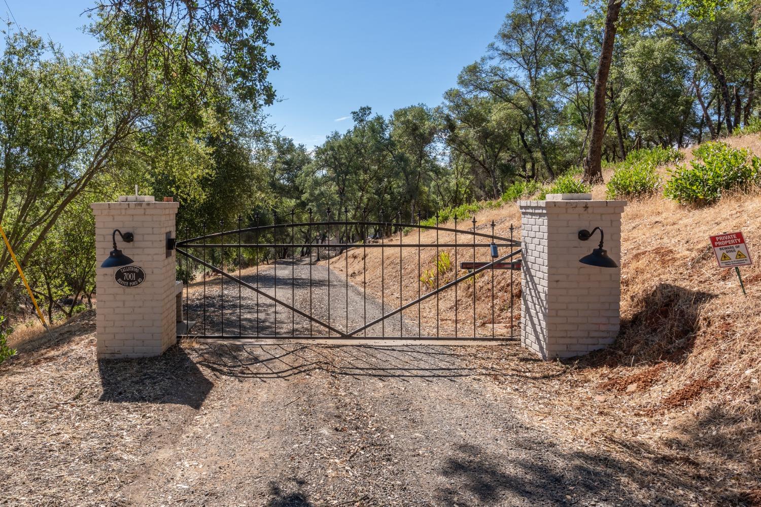 7001 Beaver Pond Road