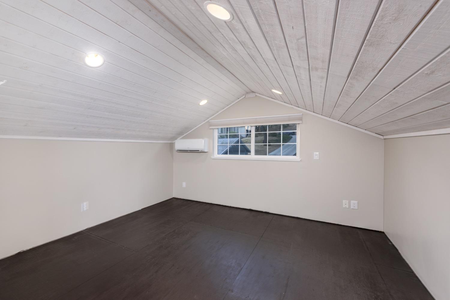 7001 Beaver Pond Road