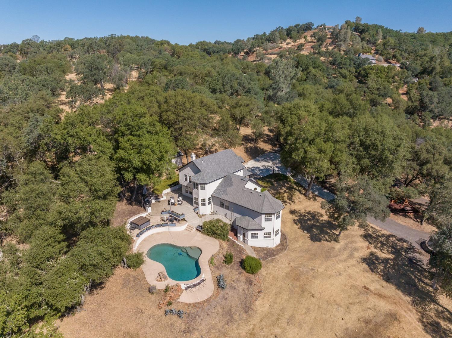 7001 Beaver Pond Road