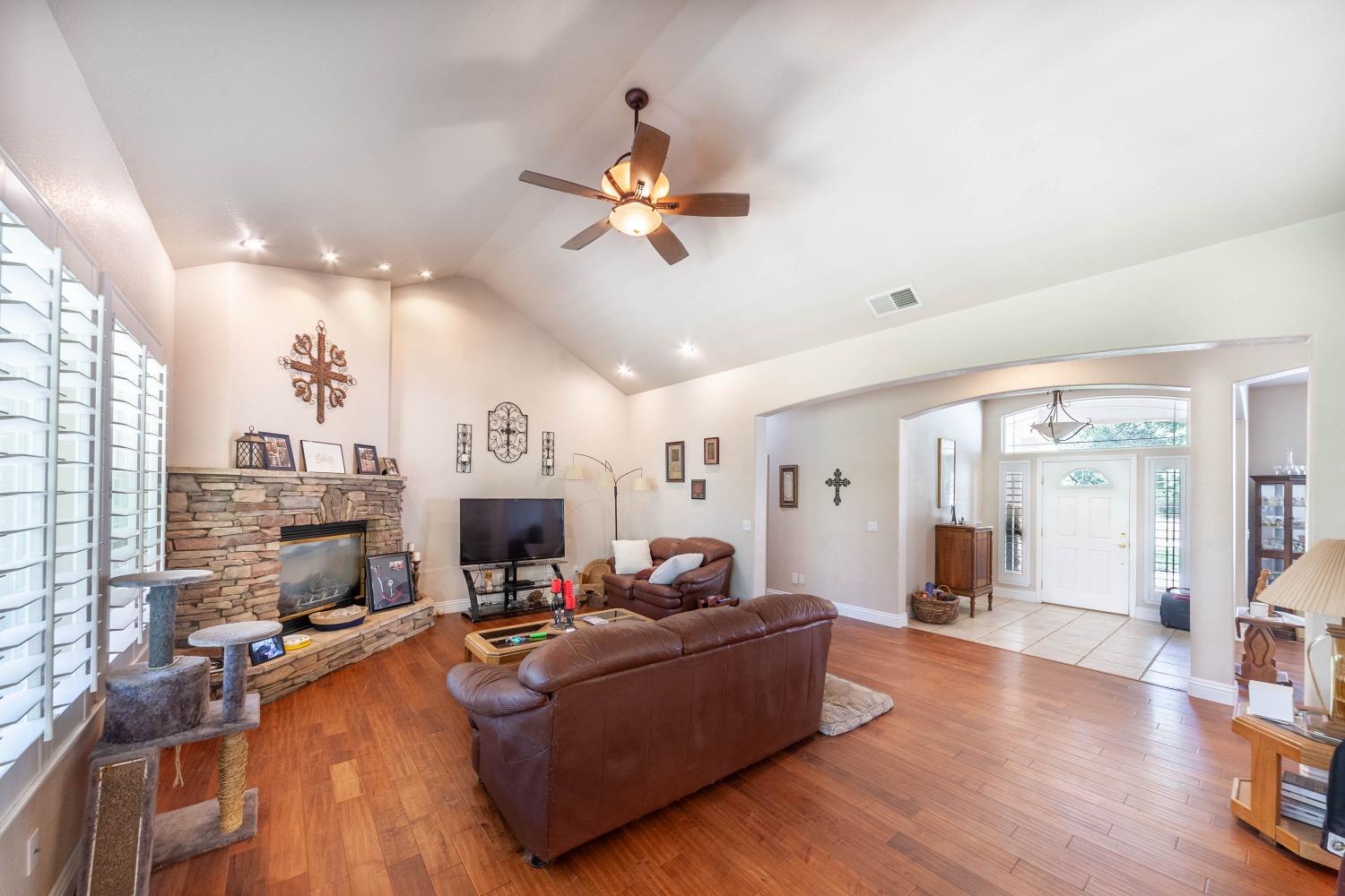 1580 Stonecrest Road