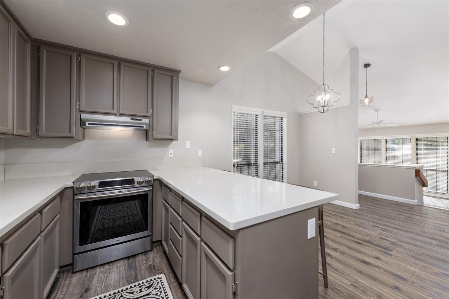 6400 Solitary Lane A