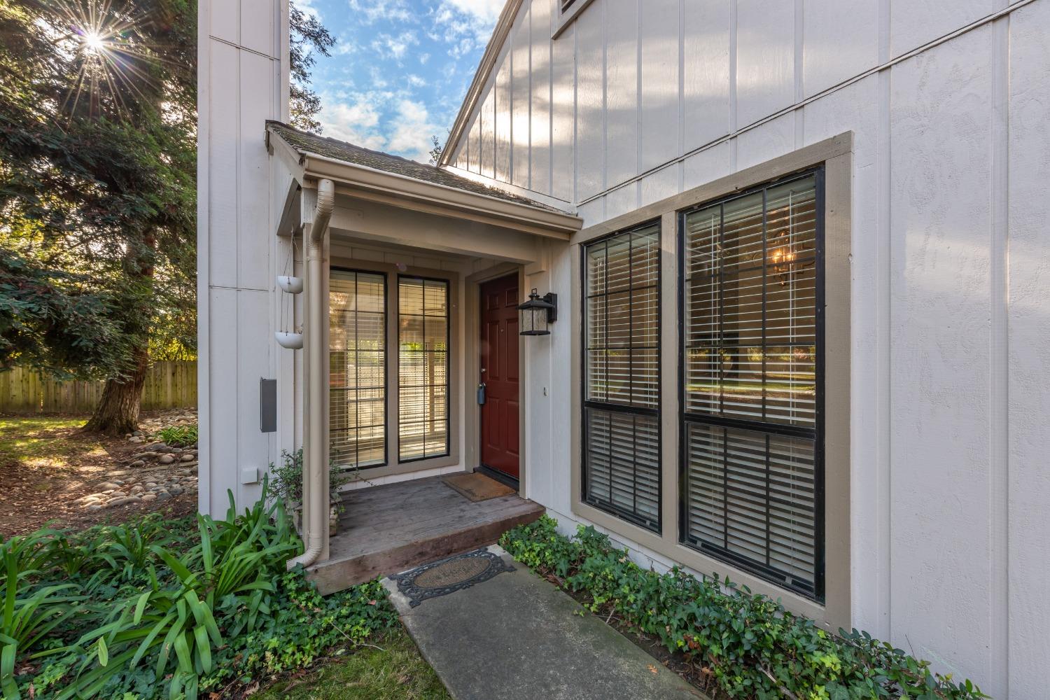 6400 Solitary Lane A