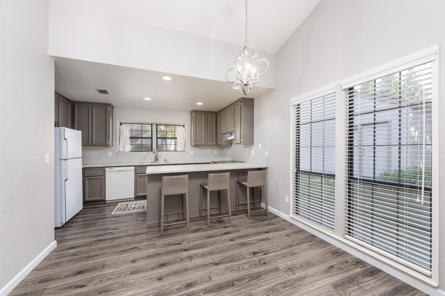 6400 Solitary Lane A