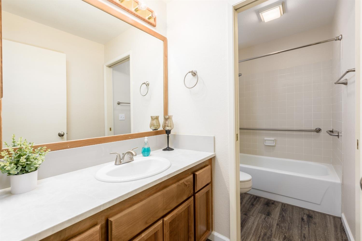 6400 Solitary Lane A