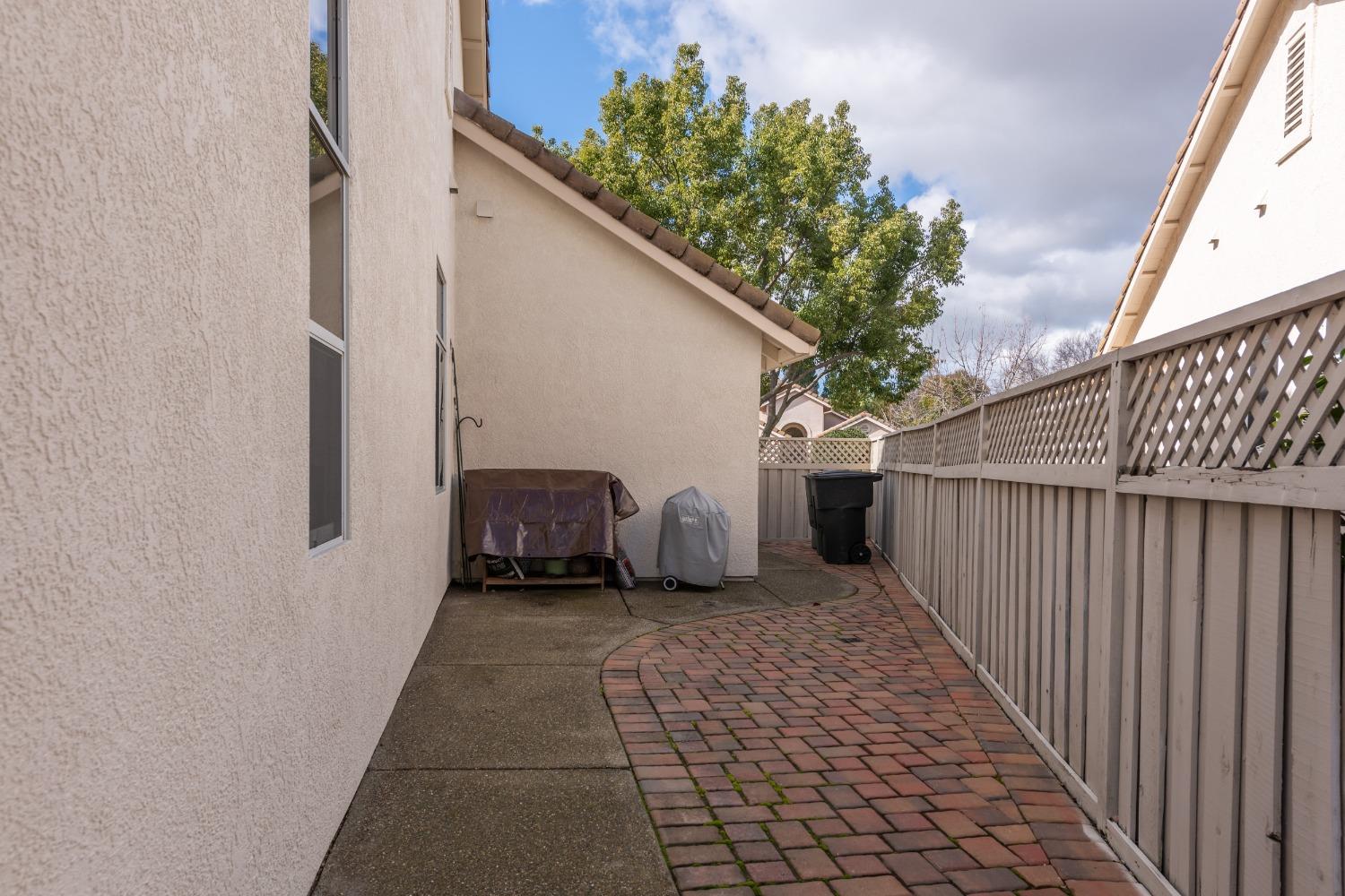 4555 Wanderlust Loop