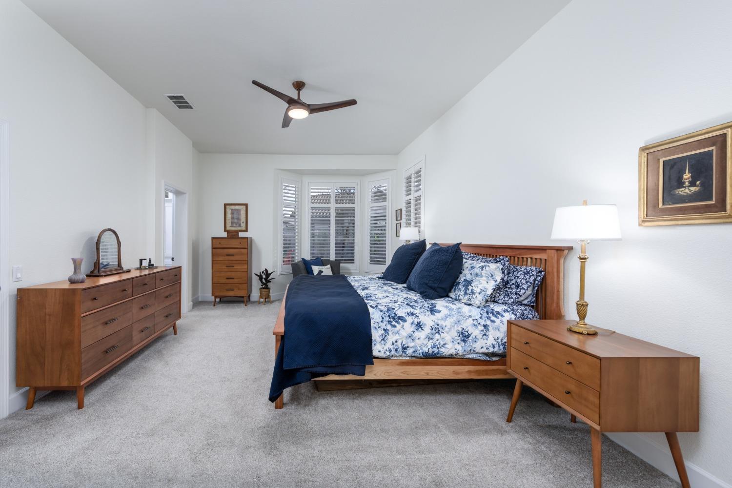 4555 Wanderlust Loop