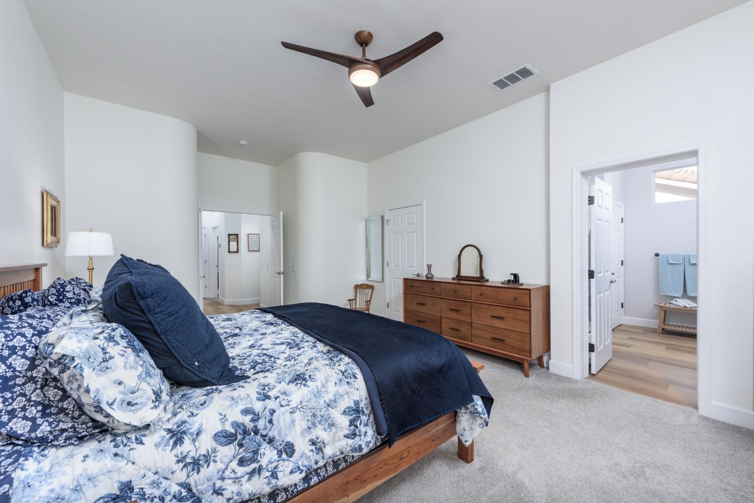 4555 Wanderlust Loop