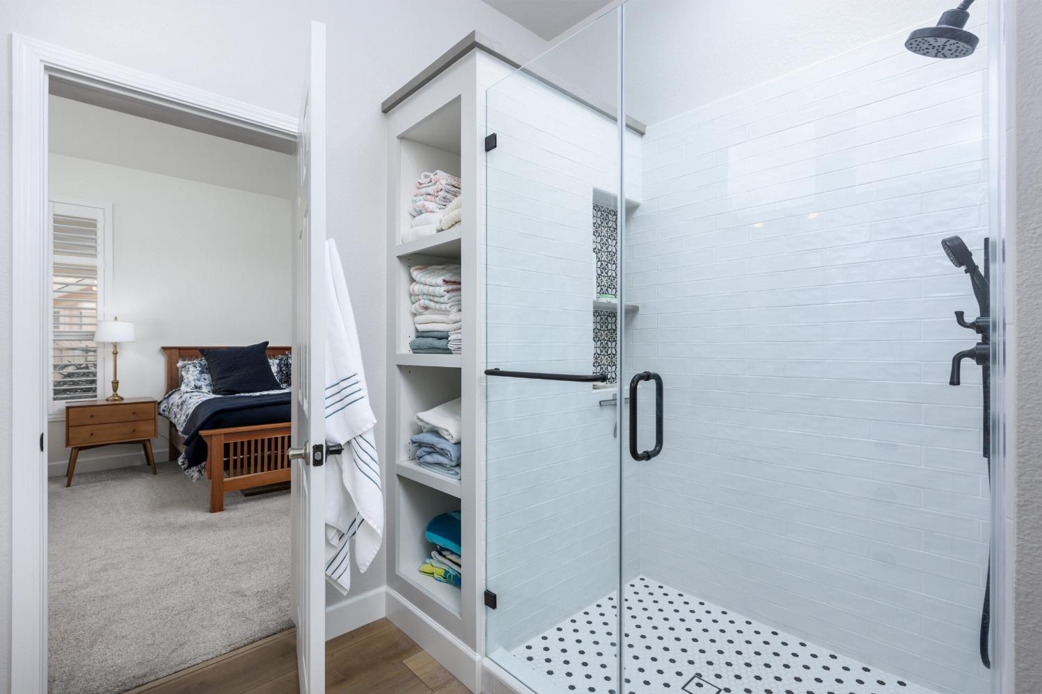 4555 Wanderlust Loop