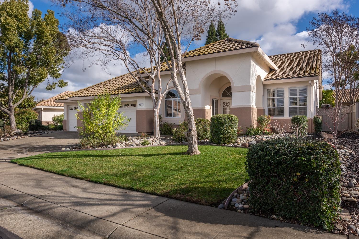 4555 Wanderlust Loop