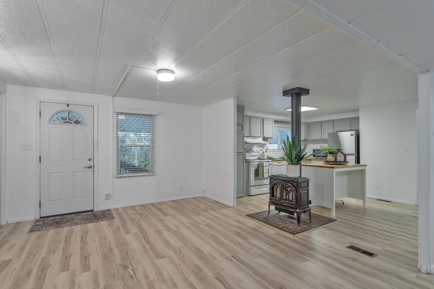 4420 Pleasant Valley Road 106