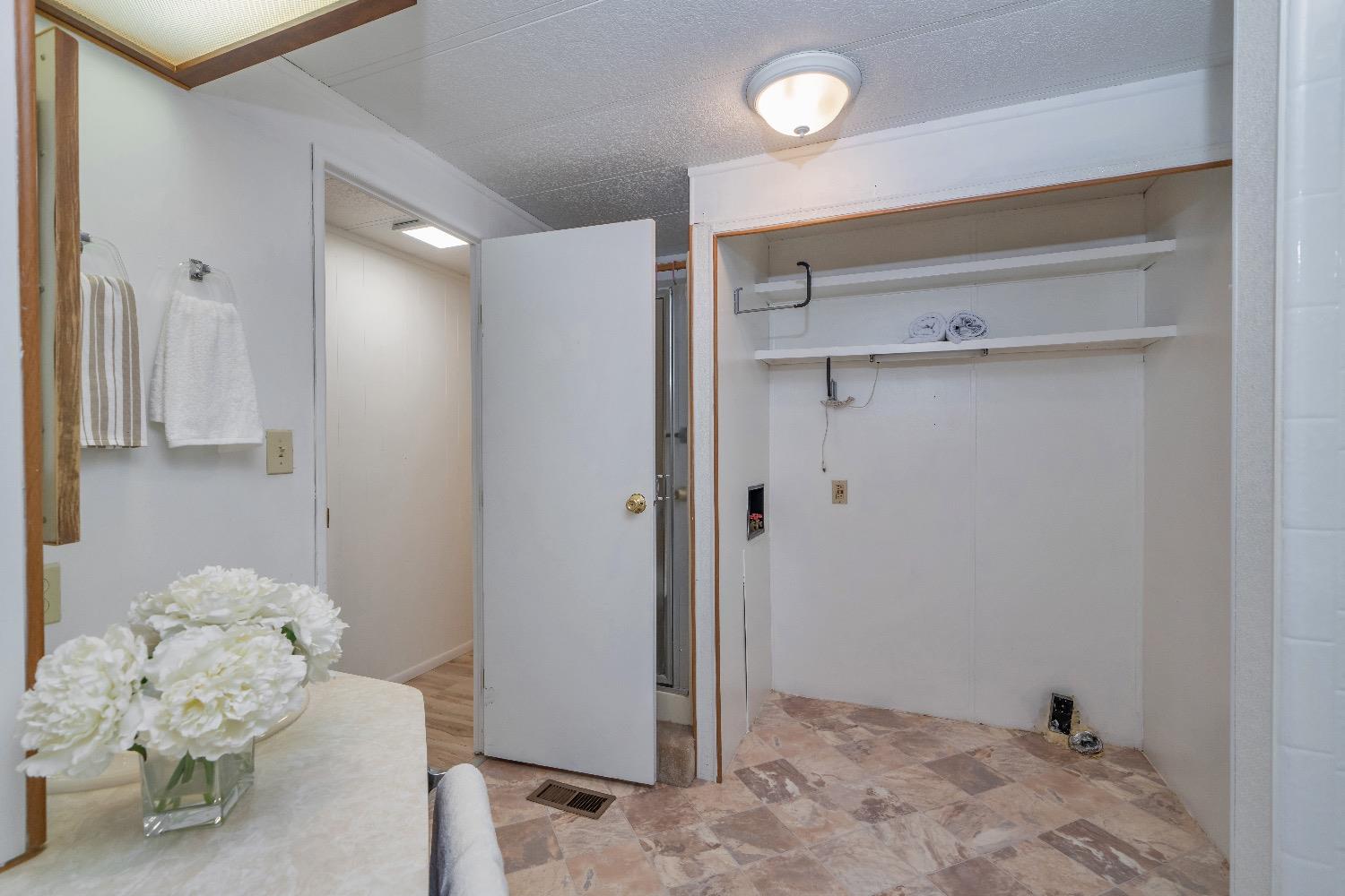 4420 Pleasant Valley Road 106