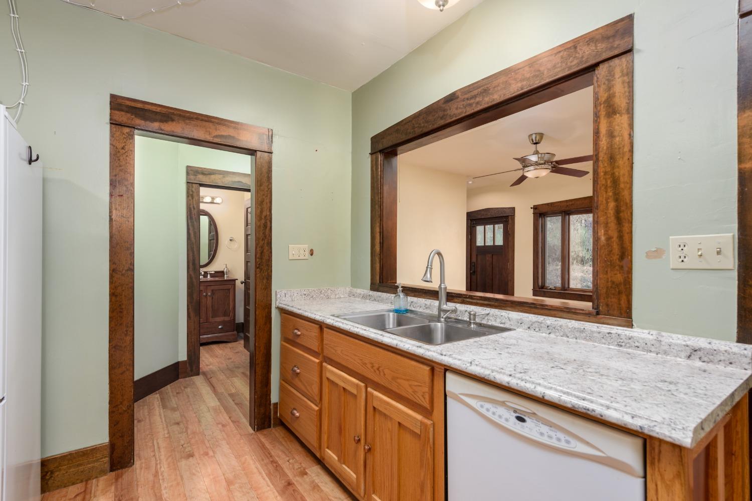 8541 State Highway 193